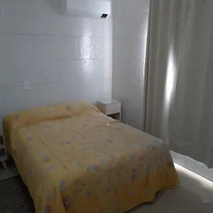 Casa Agradável Em Camboriú Com Estacionamento No Pátio Camboriu